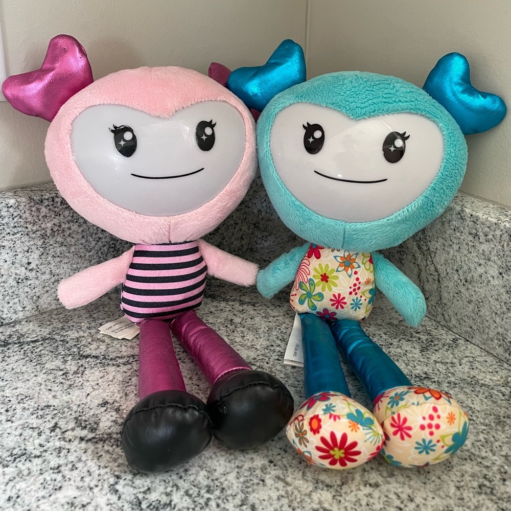 Brightlings Interactive Singing Talking 15" Plush Doll Toy Lot of 2